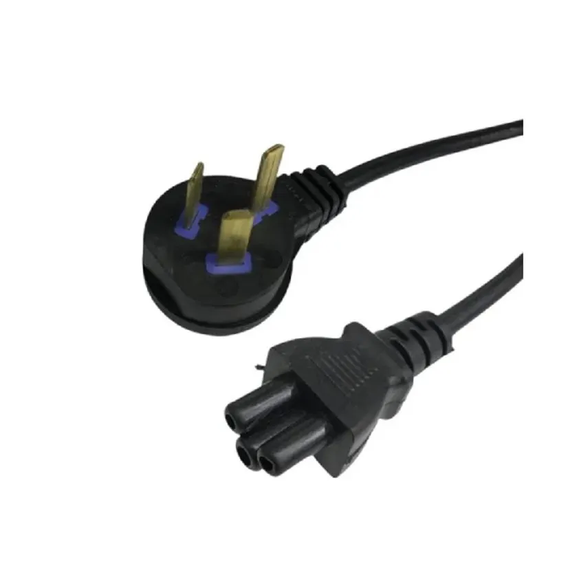 Cable de Poder Netmak Trebol 220V 1.5M  NM-C46