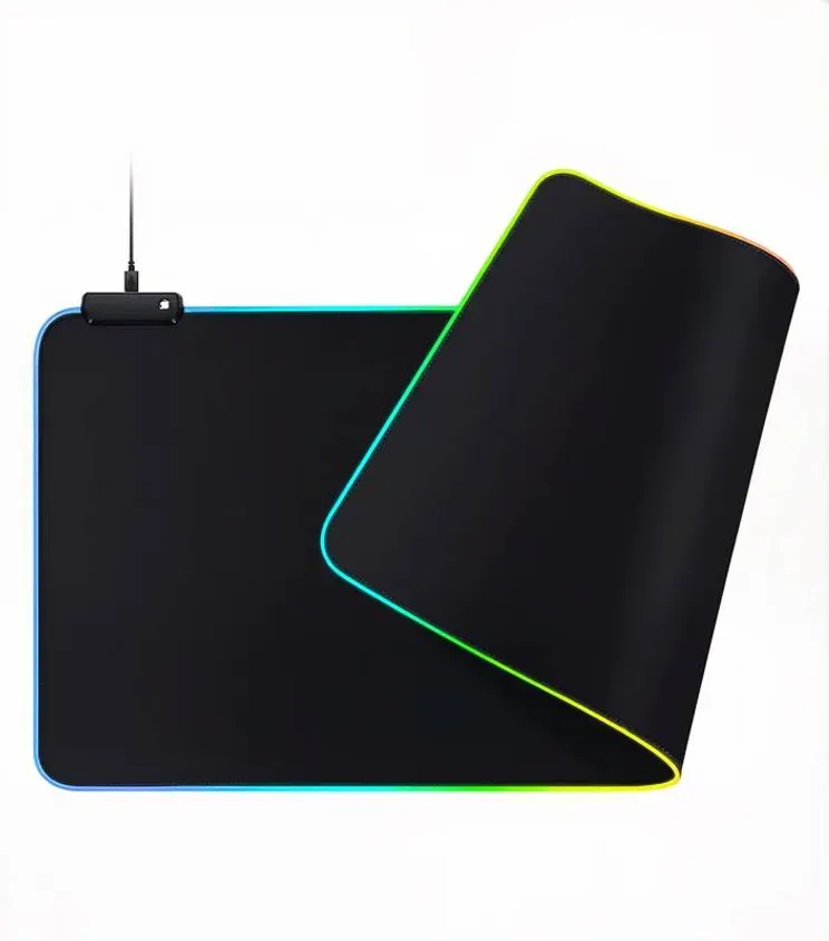 Mouse Pad Gamer Raptor Ultra Glide RGB Antideslizante Impermeable XL (900x400x3mm) 1-0418520